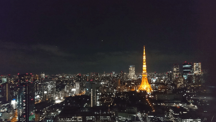 世界貿易センタービル４０Ｆ展望台「シーサイドトップ」