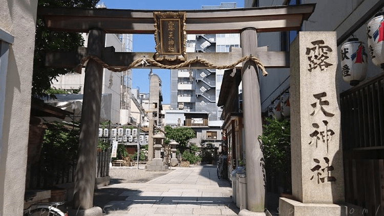 露天神社